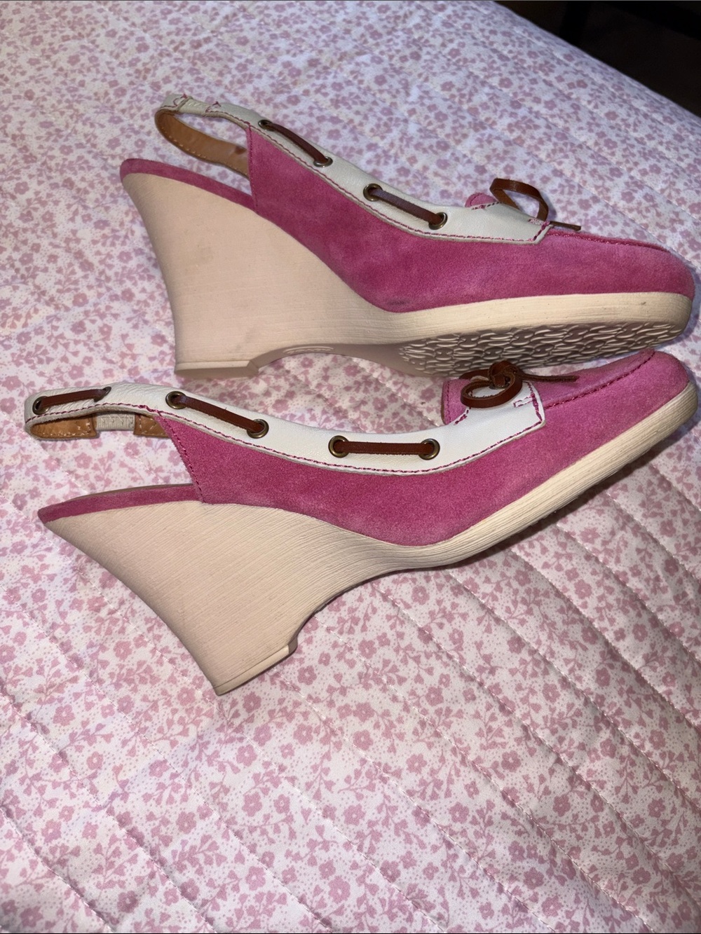 Coach Pink and Cream Suede Wedge Slingbacks with Bow Accent - Picture 4 of 4